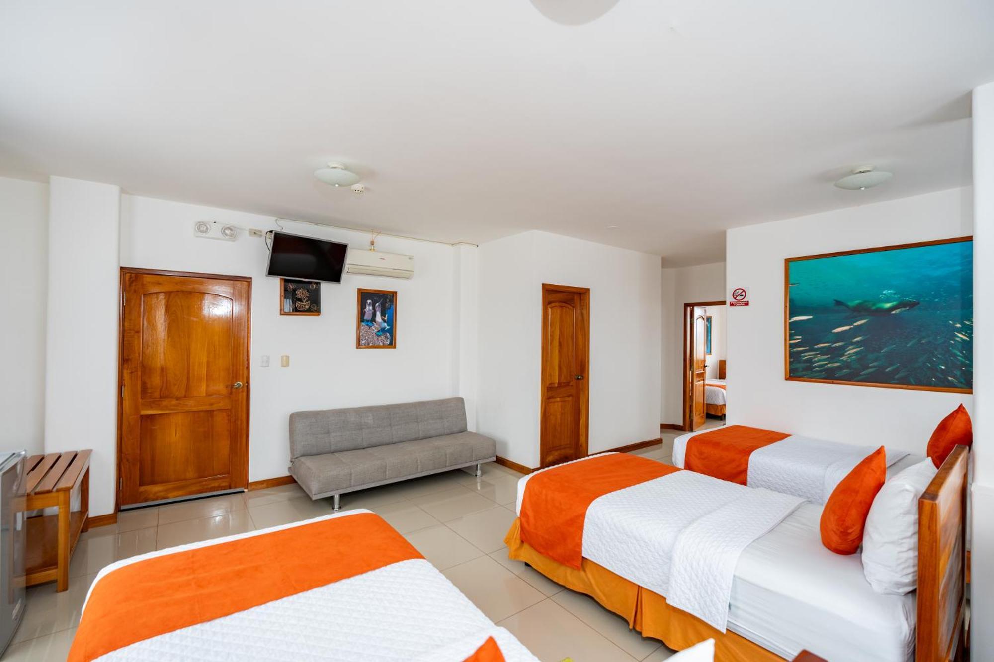 El Descanso Del Guia Puerto Ayora  Εξωτερικό φωτογραφία