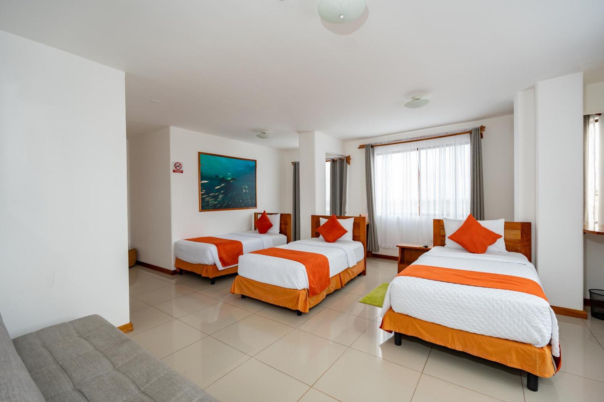 El Descanso Del Guia Puerto Ayora  Εξωτερικό φωτογραφία