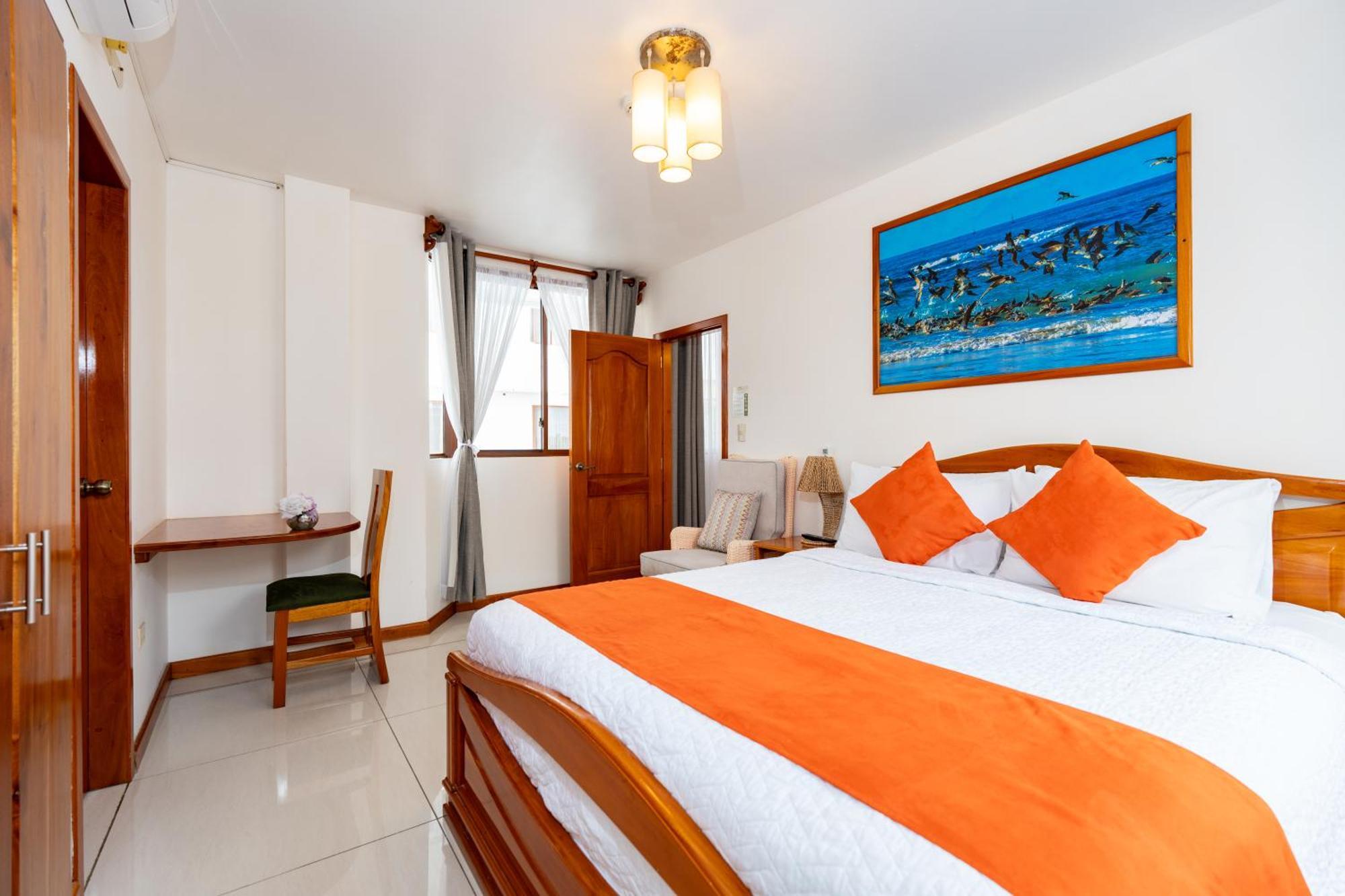 El Descanso Del Guia Puerto Ayora  Εξωτερικό φωτογραφία